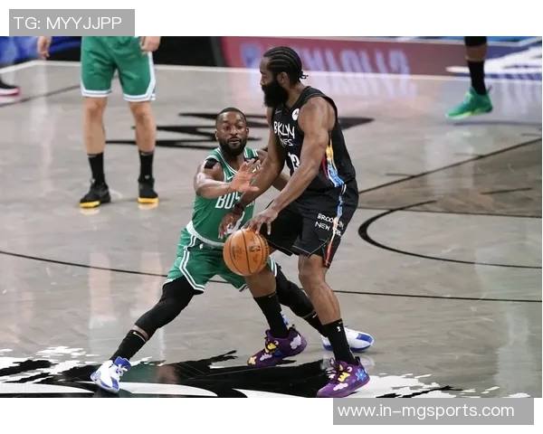 塔图姆担任运营总监向杜克队员传达支持与关怀信息